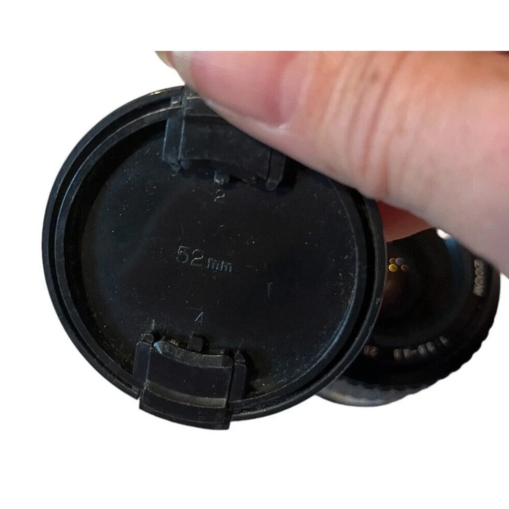 Saitex 28mm - 70mm Zoom Lens 1:3.8-4.8 No K8770107 w/ 1 lens cover